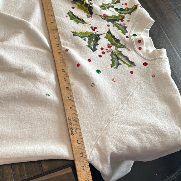 Unique Hand-Painted Vintage Ugly Christmas Sweater mistletoe sequence size Large - Picture 11 of 13